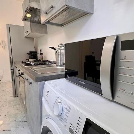 Urban House - Modern Flat Navigli Milan Center Appartement Buitenkant foto